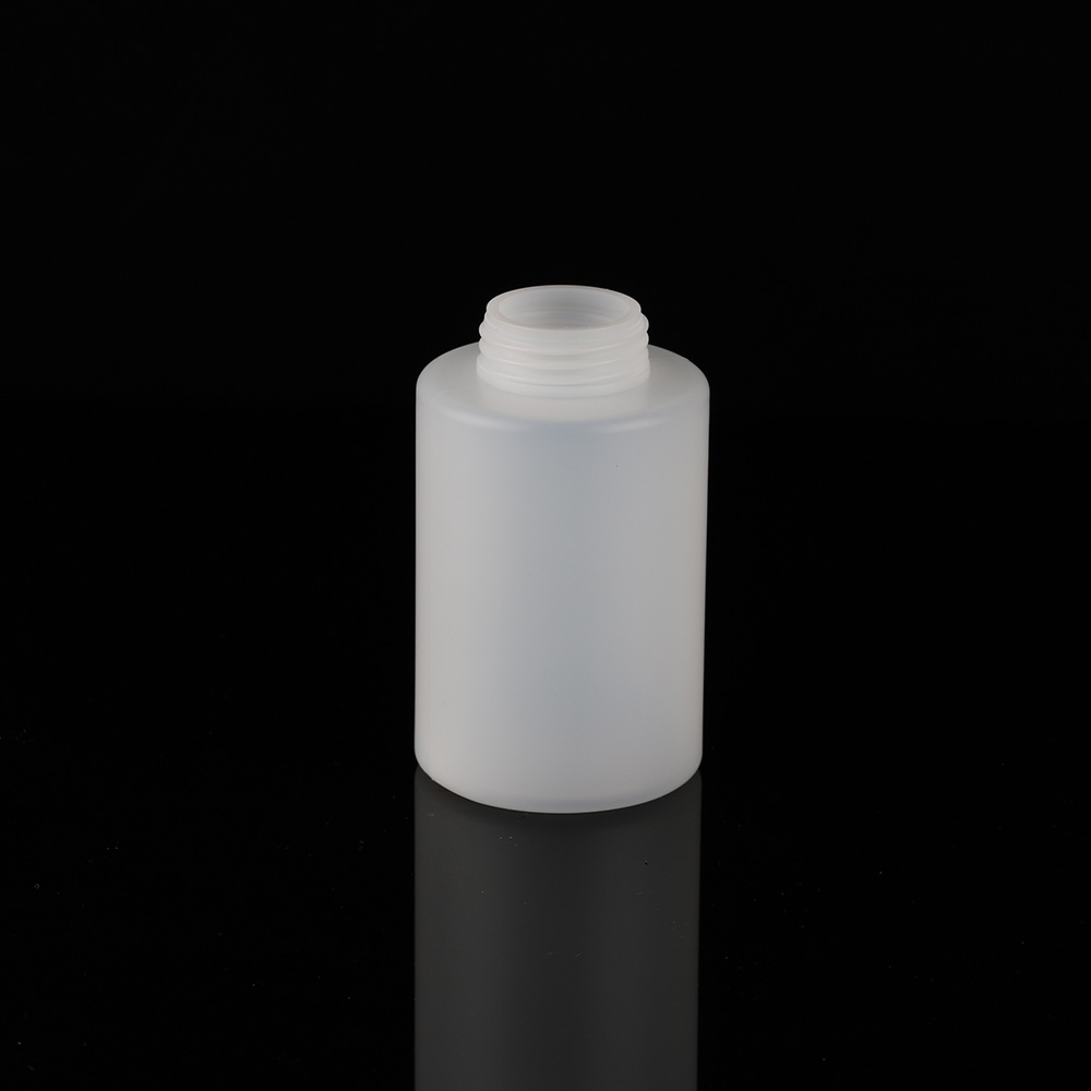 Read more about the article 180ml Nail Polish Remover Bottle